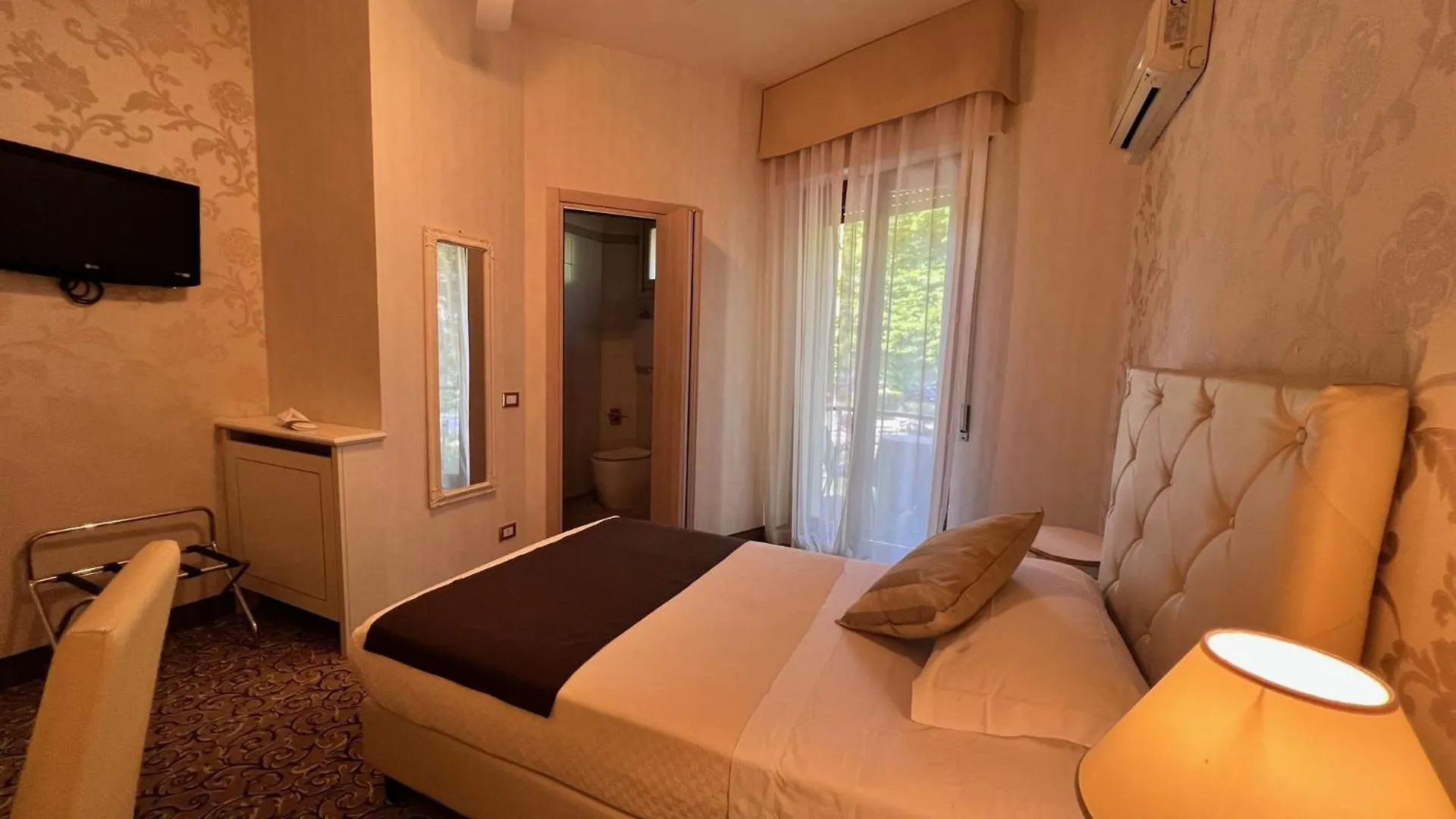 Hotel Conca D'Oro Saló 3*,  Italien