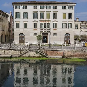 Gasthuis Le Di Palazzo Bortolan Treviso